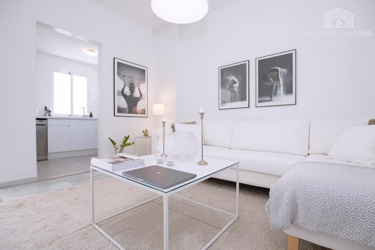 Scandinavian Style Apartment With Amazing Sea Views And South West Facing Sunny Terrace In Miraflores Walking Distance To The Beach! Málaga Exterior foto