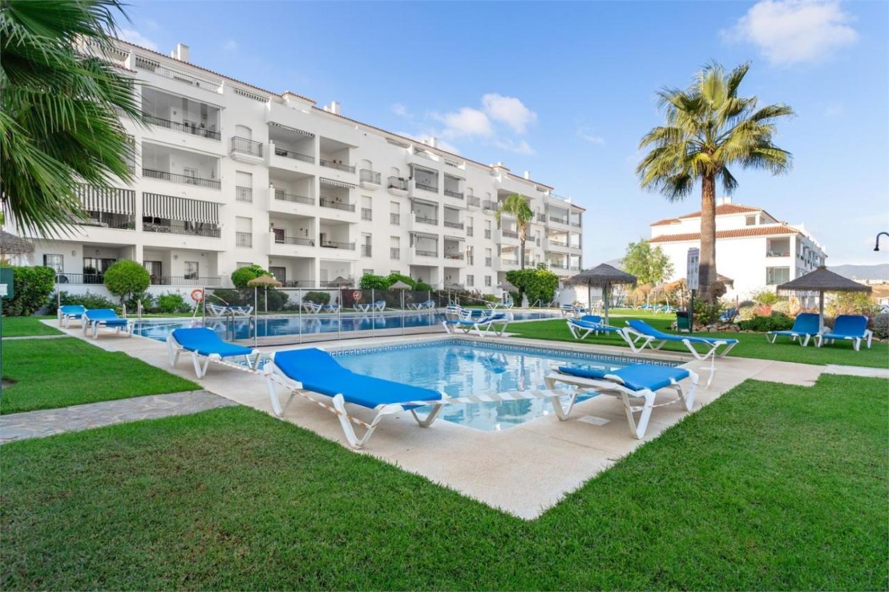 Scandinavian Style Apartment With Amazing Sea Views And South West Facing Sunny Terrace In Miraflores Walking Distance To The Beach! Málaga Exterior foto