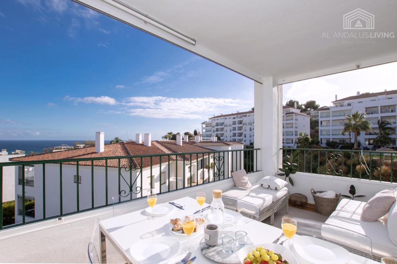 Scandinavian Style Apartment With Amazing Sea Views And South West Facing Sunny Terrace In Miraflores Walking Distance To The Beach! Málaga Exterior foto