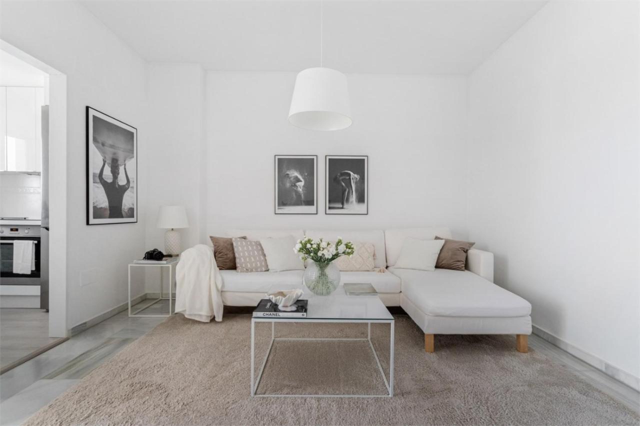 Scandinavian Style Apartment With Amazing Sea Views And South West Facing Sunny Terrace In Miraflores Walking Distance To The Beach! Málaga Exterior foto